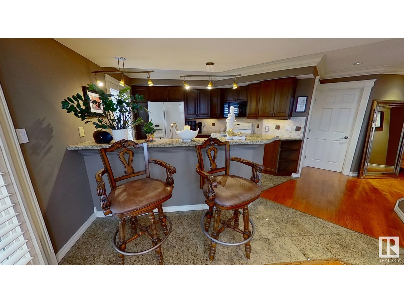 Property at #404 12028 103 AV NW image 5