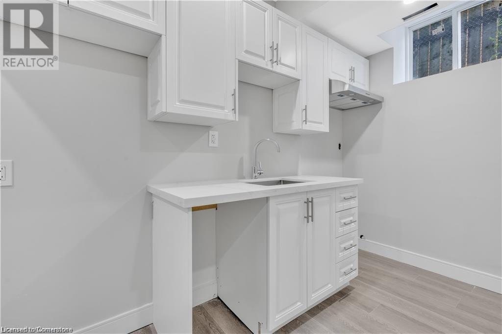 86 Beland Avenue N, Hamilton, Ontario  L8H 6L1 - Photo 33 - 40685441