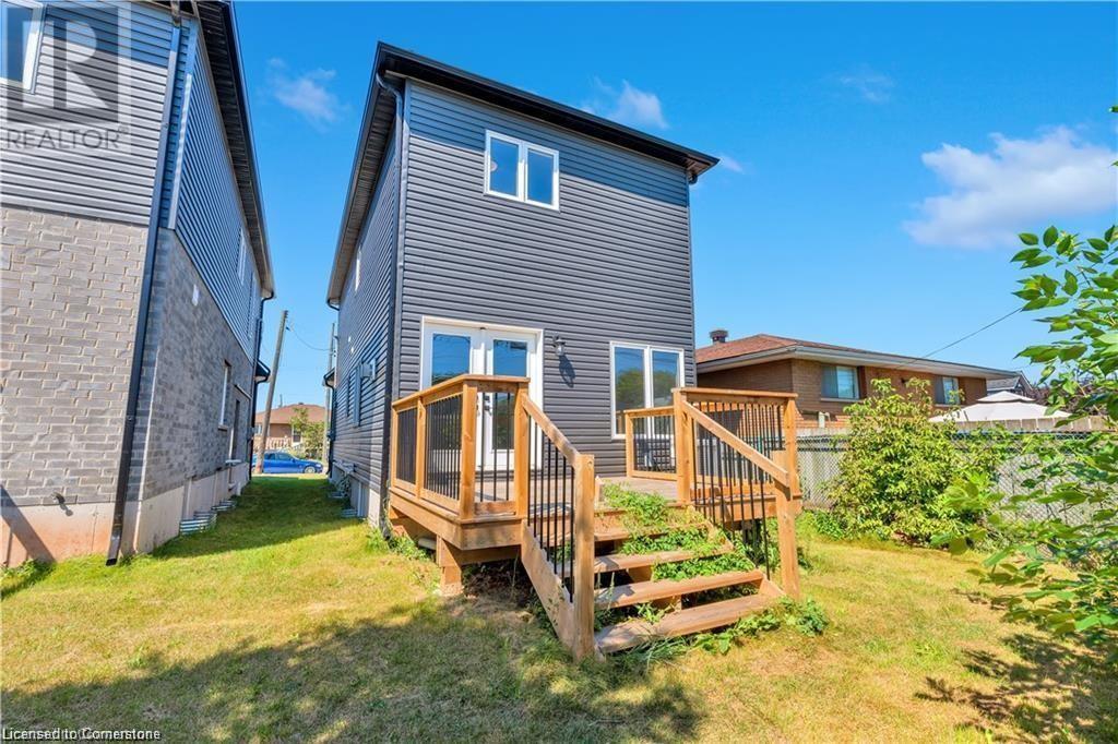 86 Beland Avenue N, Hamilton, Ontario  L8H 6L1 - Photo 36 - 40685441