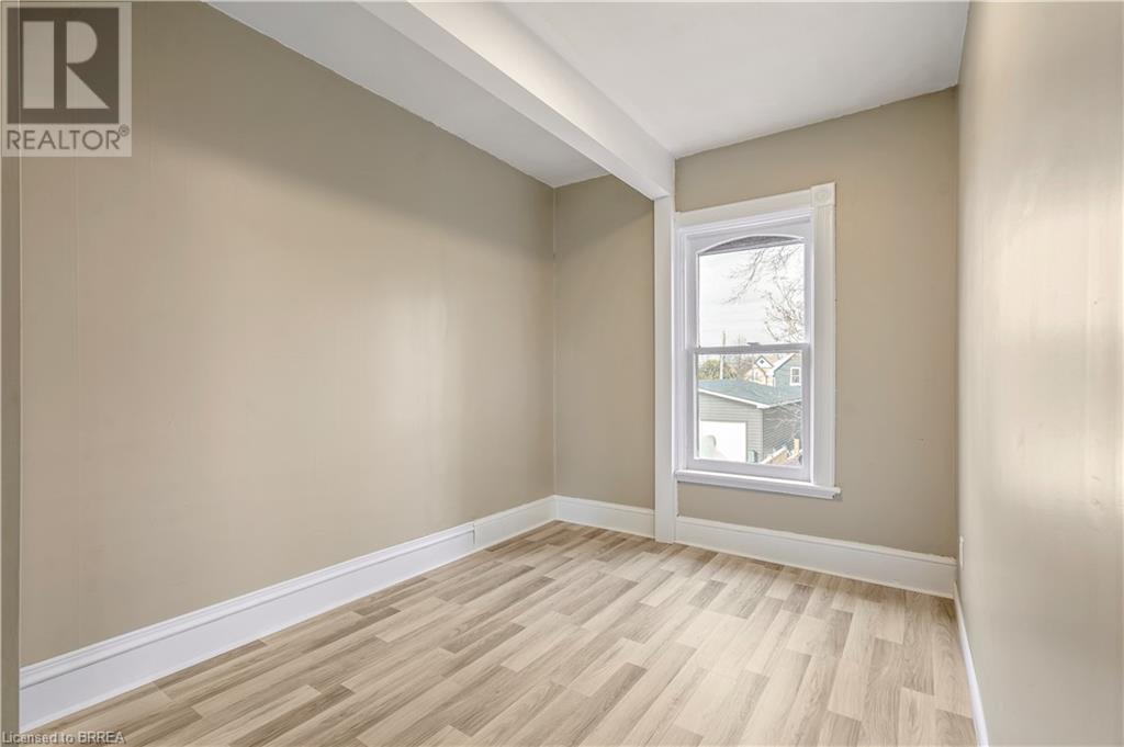 198 Sheridan Street, Brantford, Ontario  N3S 4P8 - Photo 32 - 40684452