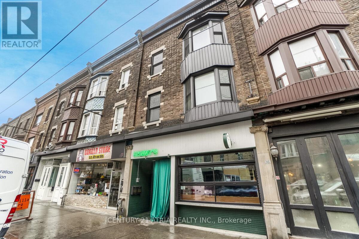 Property at 611 COLLEGE STREET image 1