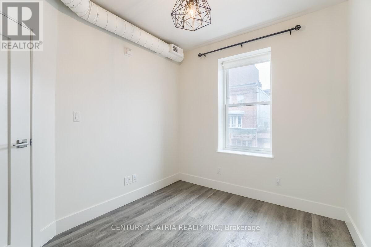 611 College Street, Toronto, Ontario  M6G 1B5 - Photo 17 - C11893973