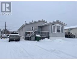 702 52 Street Edson