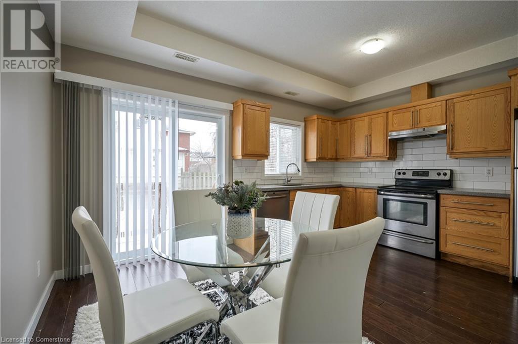 709 Frederick Street, Kitchener, Ontario  N2B 2B3 - Photo 14 - 40684793