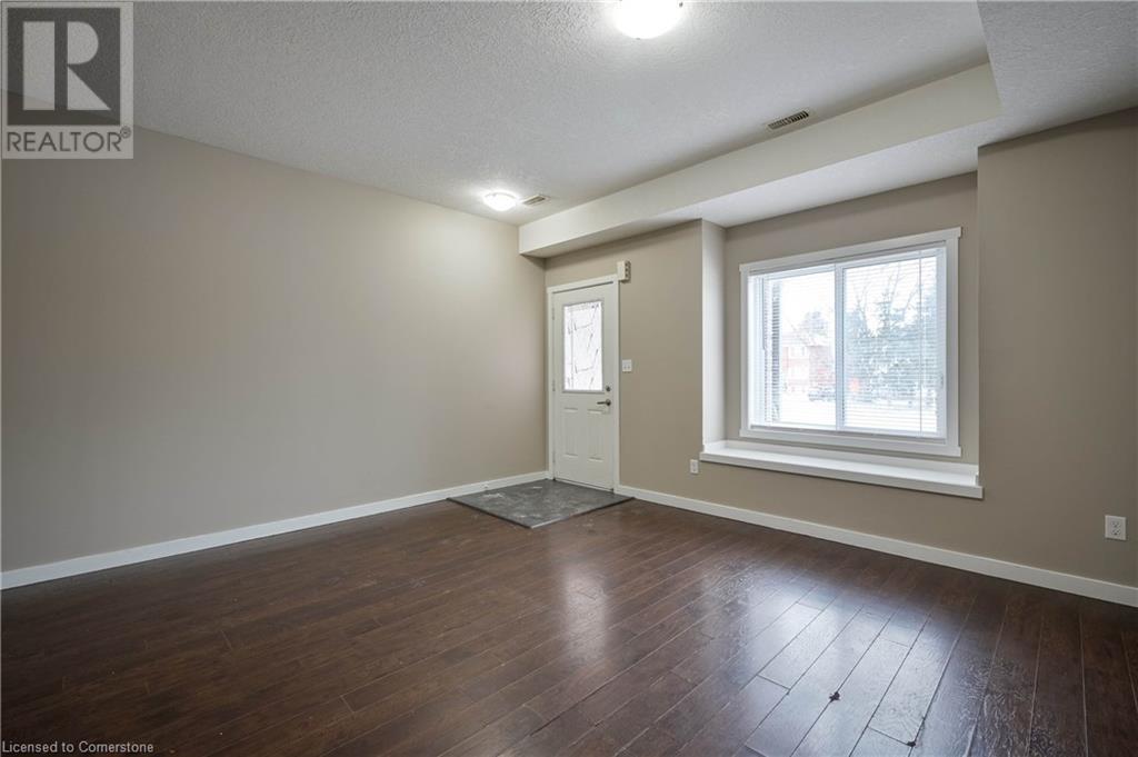 709 Frederick Street, Kitchener, Ontario  N2B 2B3 - Photo 18 - 40684793