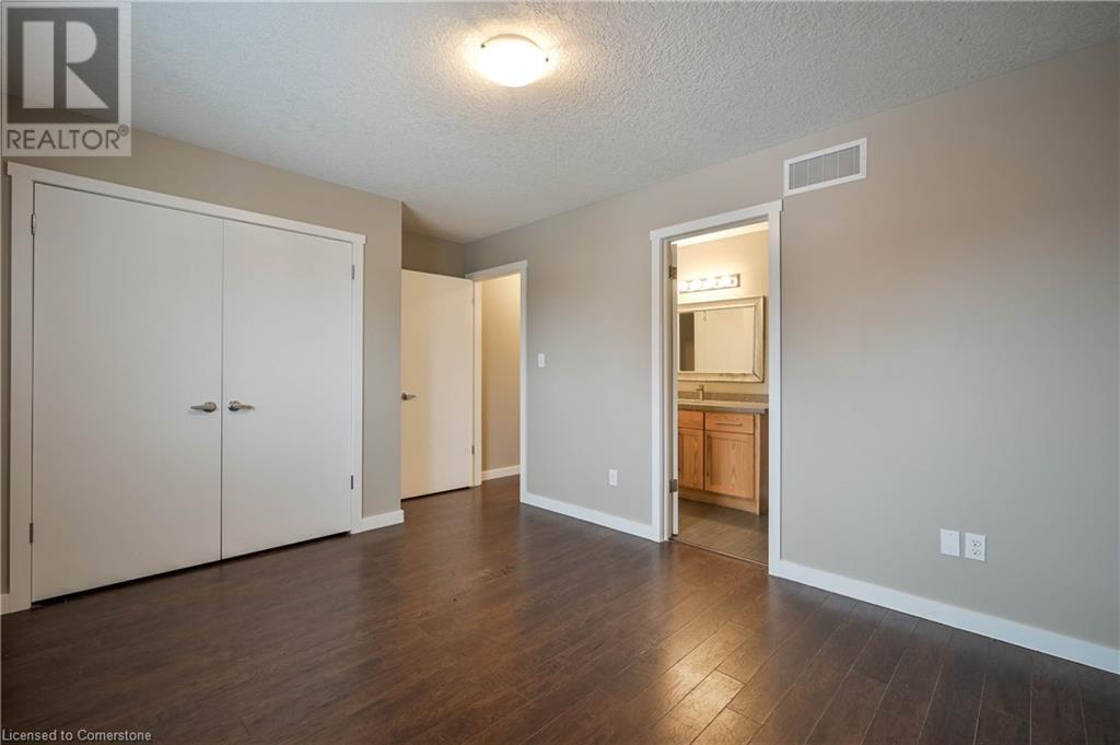 709 Frederick Street, Kitchener, Ontario  N2B 2B3 - Photo 24 - 40684793