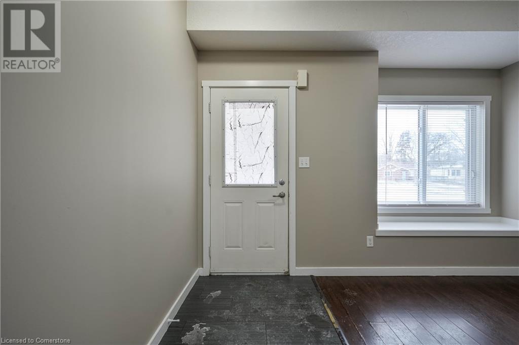 709 Frederick Street, Kitchener, Ontario  N2B 2B3 - Photo 7 - 40684793