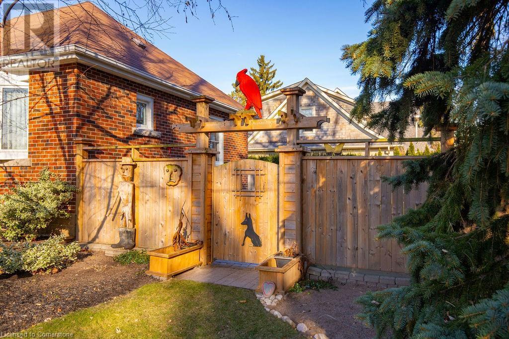 39 Brant Street, Oakville, Ontario L6K 2Z3 - Photo 44 - 40685362