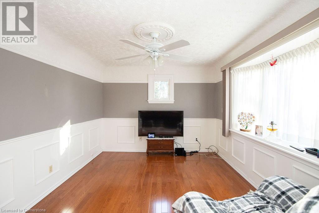 39 Brant Street, Oakville, Ontario L6K 2Z3 - Photo 6 - 40685362