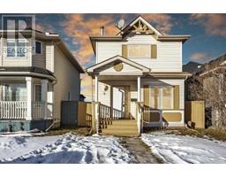 8 Martinglen Mews Ne Martindale, Calgary, Ca