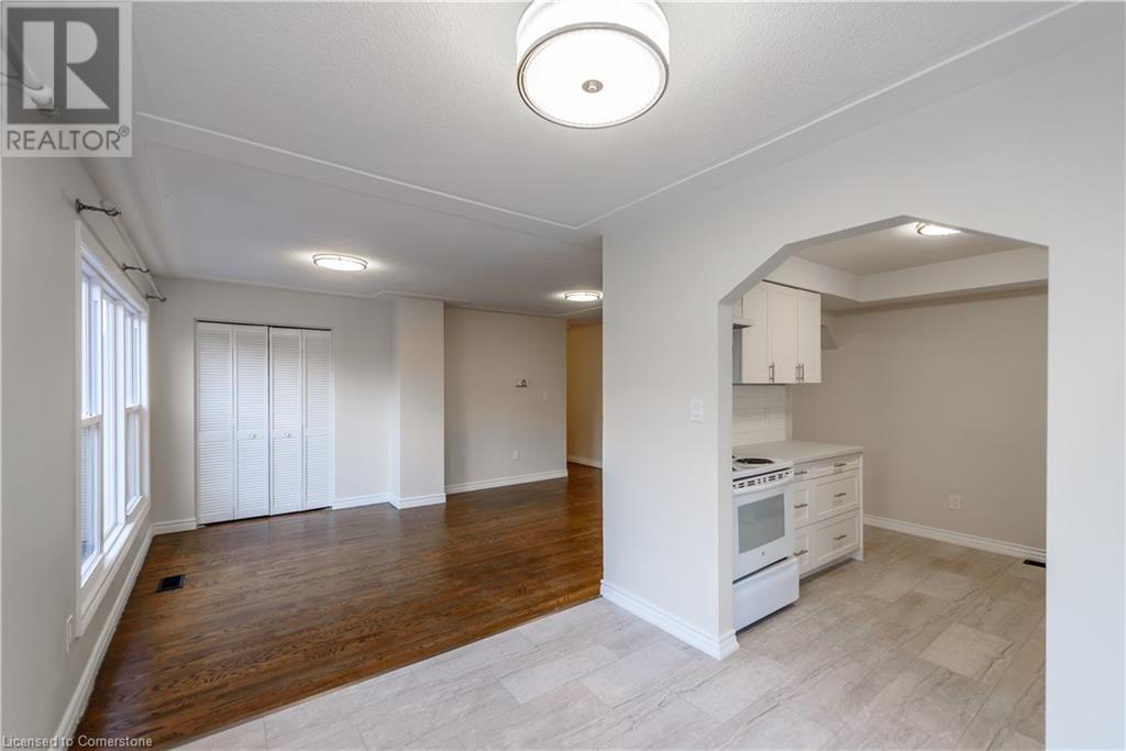 583 Cannon Street E Unit# 2, Hamilton, Ontario  L8L 2G5 - Photo 9 - 40685470