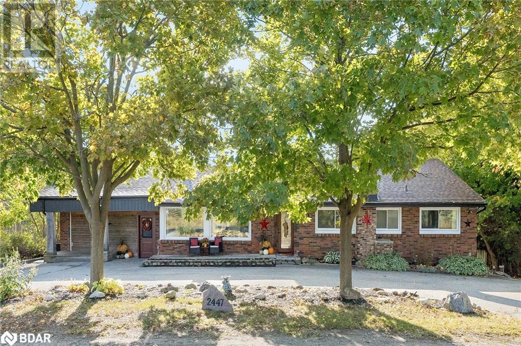 2447 Ridge Road W, Oro-Medonte, Ontario  L0L 2L0 - Photo 2 - 40676823