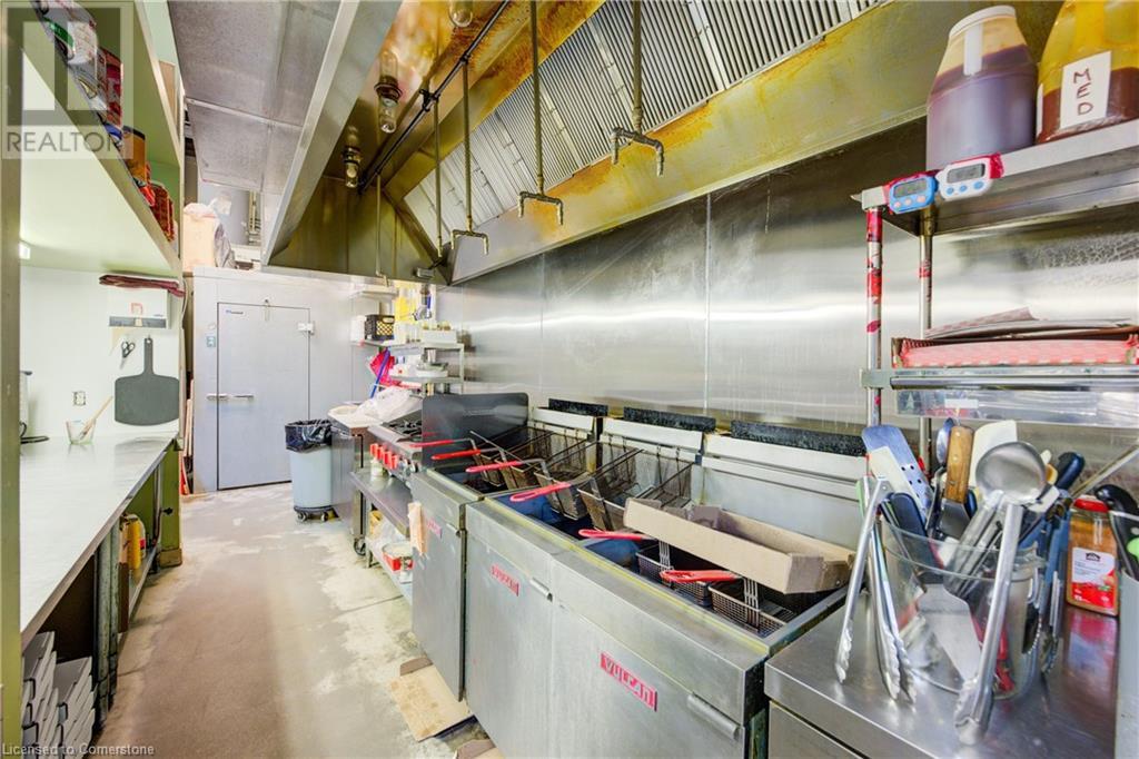 300 Fourth Avenue Unit# 4, St. Catharines, Ontario  L2S 0E6 - Photo 13 - 40685460