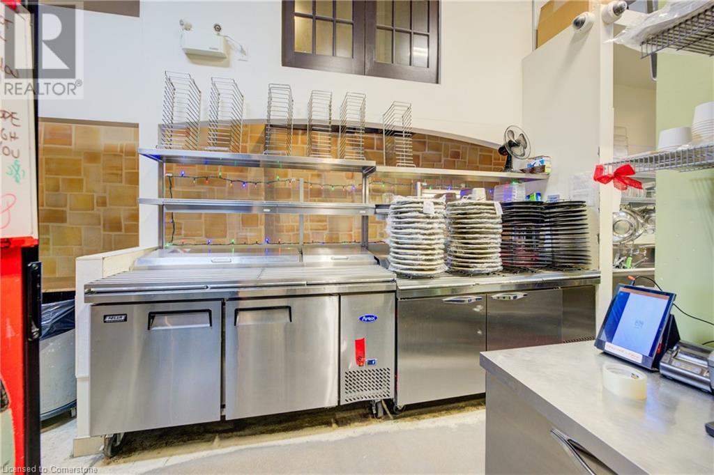 300 Fourth Avenue Unit# 4, St. Catharines, Ontario  L2S 0E6 - Photo 16 - 40685460