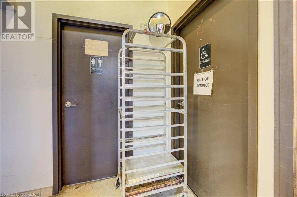 300 Fourth Avenue Unit# 4, St. Catharines, Ontario  L2S 0E6 - Photo 20 - 40685460