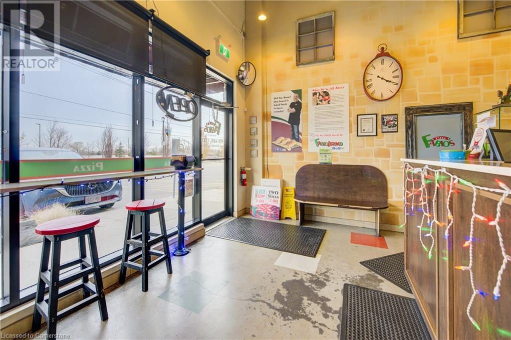 300 Fourth Avenue Unit# 4, St. Catharines, Ontario  L2S 0E6 - Photo 3 - 40685460