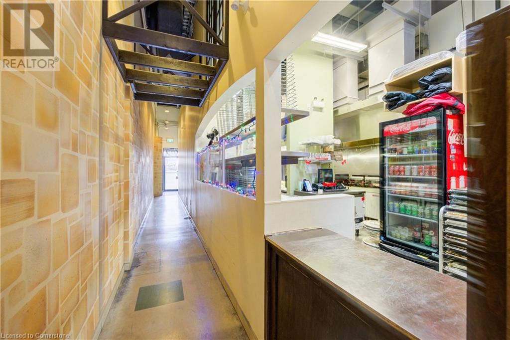 300 Fourth Avenue Unit# 4, St. Catharines, Ontario  L2S 0E6 - Photo 8 - 40685460