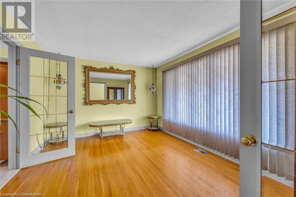 48 Crawford Drive, Hamilton, Ontario  L8H 2P1 - Photo 14 - 40685311