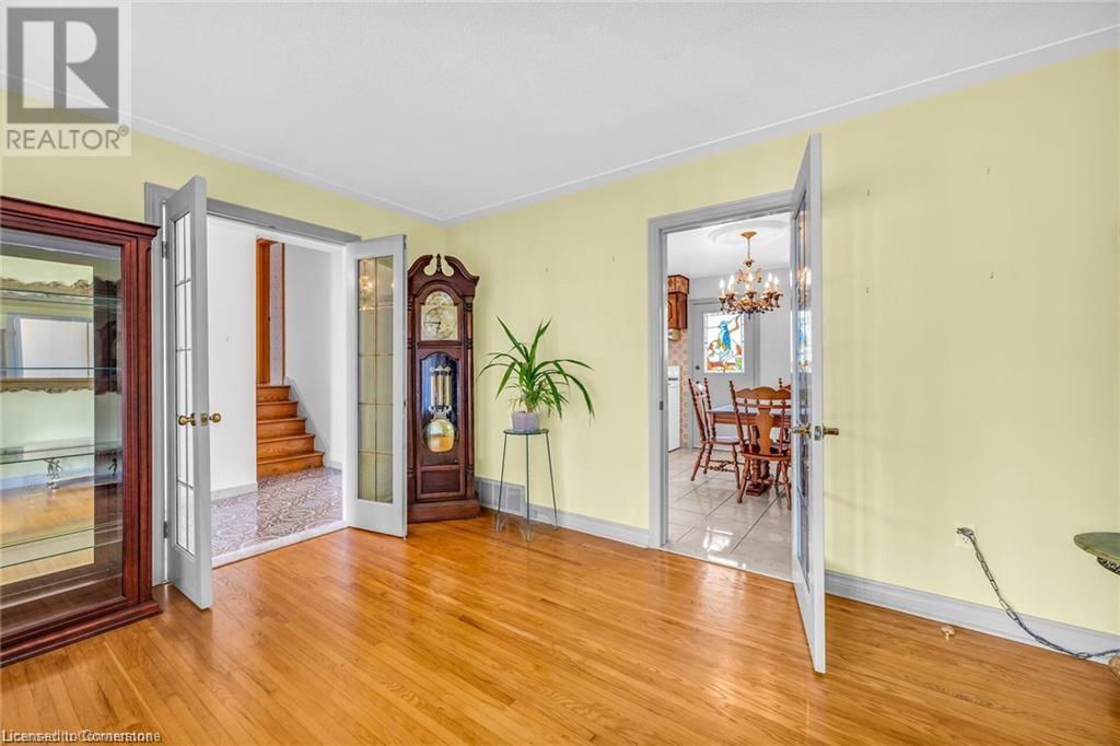 48 Crawford Drive, Hamilton, Ontario  L8H 2P1 - Photo 16 - 40685311