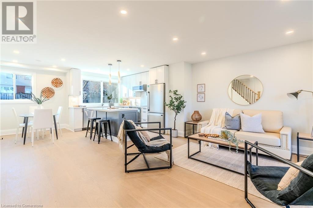 30 Angus Road, Hamilton, Ontario  L8K 6L1 - Photo 4 - 40685186