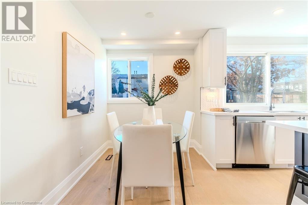 30 Angus Road, Hamilton, Ontario  L8K 6L1 - Photo 16 - 40685186