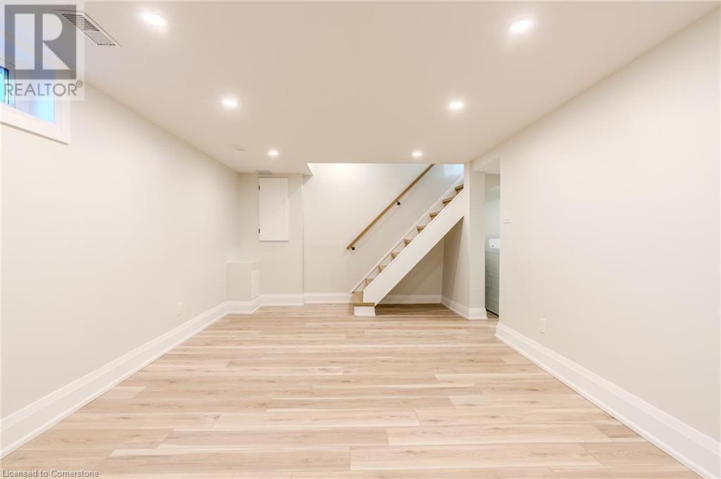 30 Angus Road, Hamilton, Ontario  L8K 6L1 - Photo 39 - 40685186