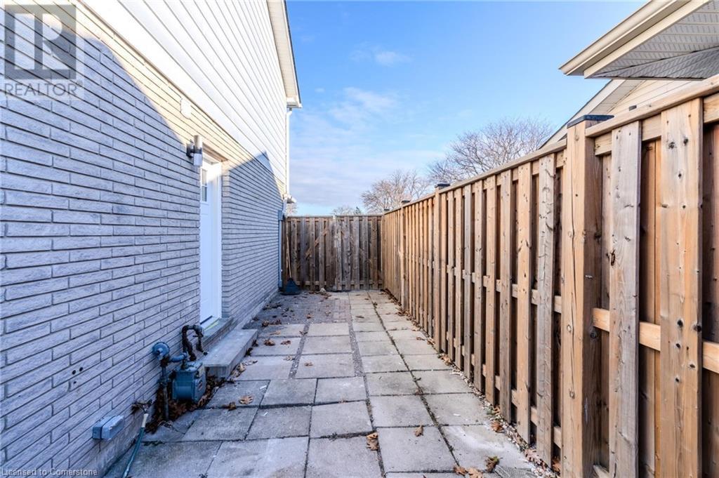 30 Angus Road, Hamilton, Ontario  L8K 6L1 - Photo 49 - 40685186