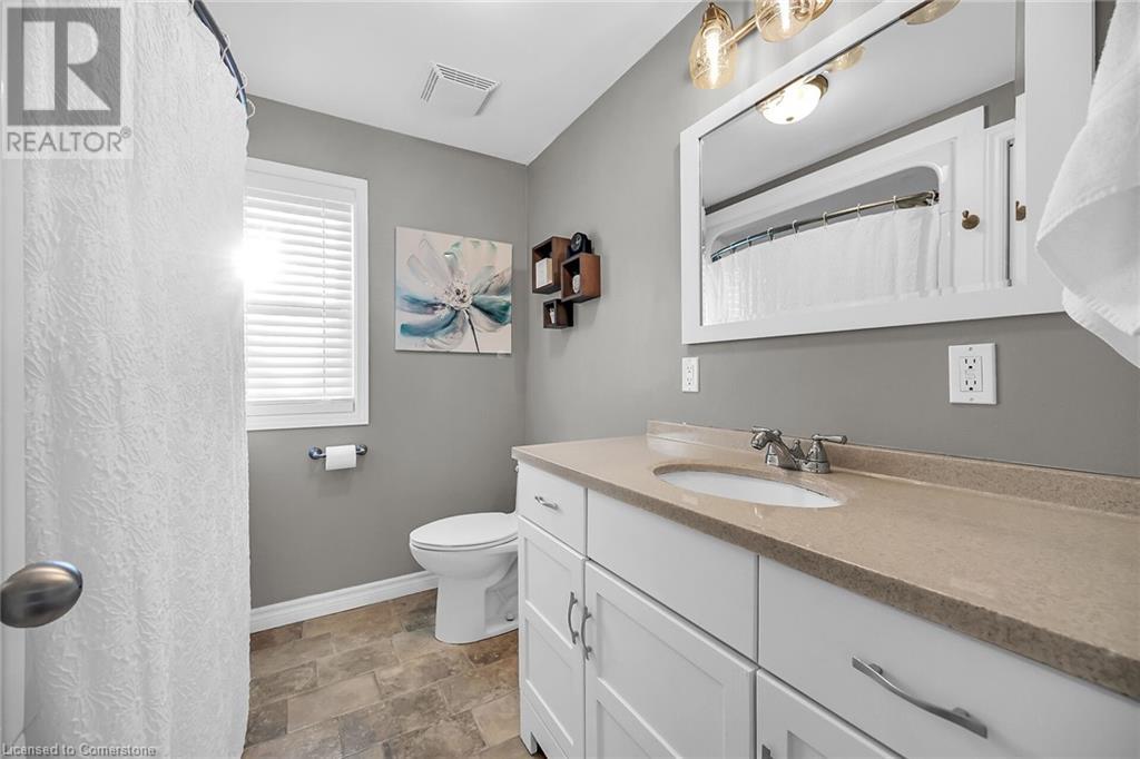2398 Maryvale CourtBurlington, Ontario  L7P 2P2 - Photo 19 - 40685328
