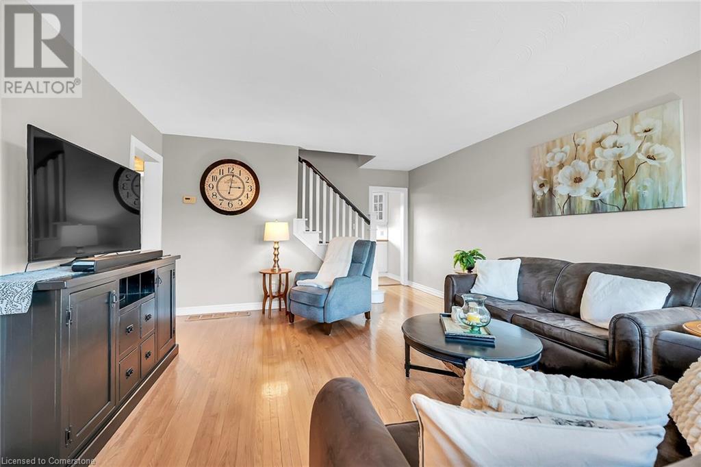 2398 Maryvale CourtBurlington, Ontario  L7P 2P2 - Photo 7 - 40685328