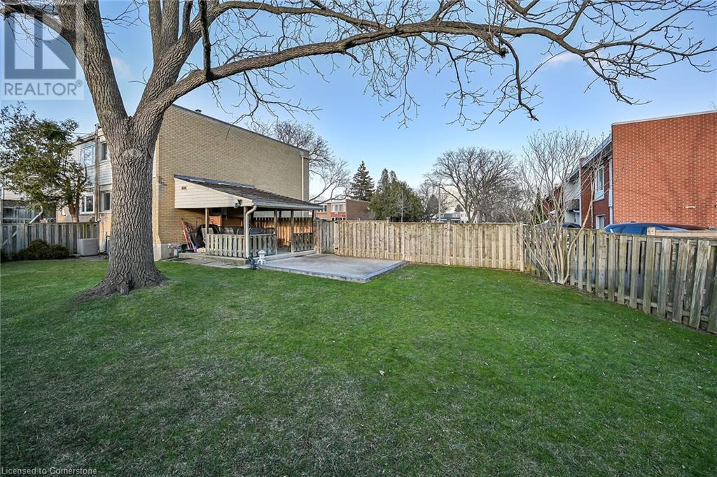 2398 Maryvale CourtBurlington, Ontario  L7P 2P2 - Photo 32 - 40685328