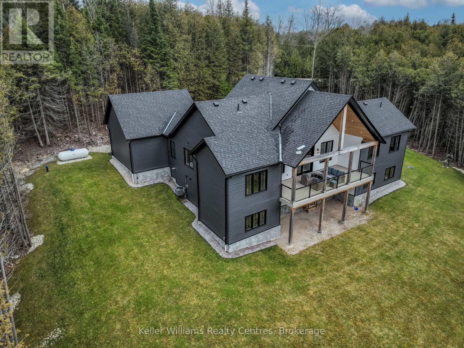 108 Highland Drive, West Grey, Ontario  N0C 1H0 - Photo 8 - X11894030