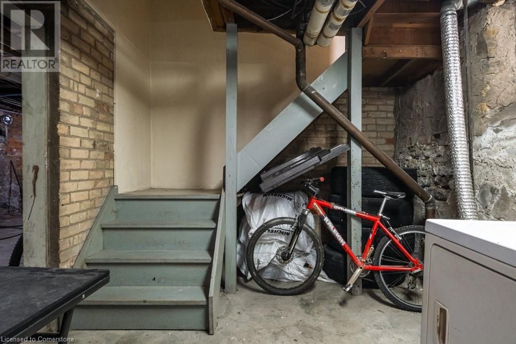 156 Robinson Street Unit# 1, Hamilton, Ontario  L8P 1Z5 - Photo 25 - 40674056