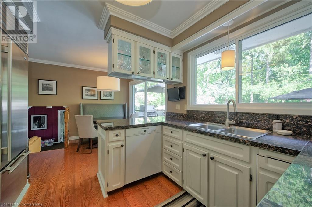 153 Wolfdale Avenue, Oakville, Ontario  L6L 4R9 - Photo 16 - 40639751