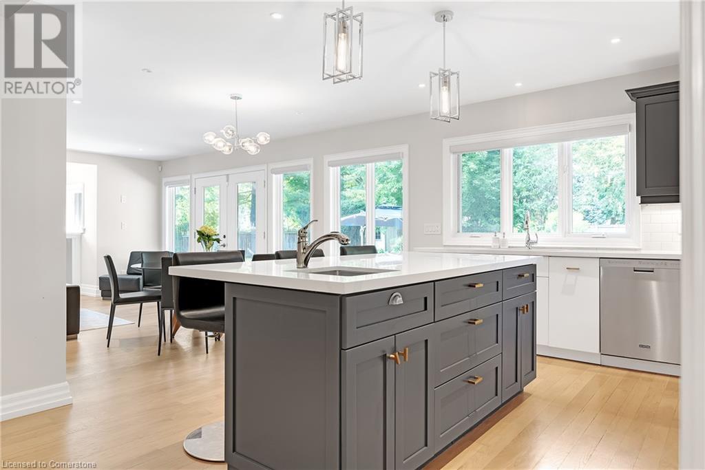 1247 Cumnock Crescent, Oakville, Ontario  L6J 2N6 - Photo 14 - 40640581