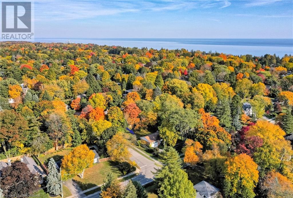 257 Wedgewood Drive, Oakville, Ontario  L6J 4R6 - Photo 4 - 40669143