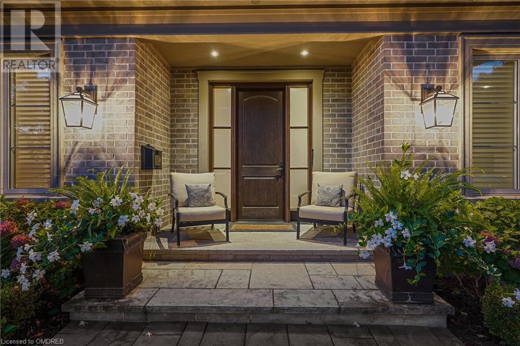 823 Partridge Drive, Burlington, Ontario  L7T 2Z6 - Photo 3 - 40680741