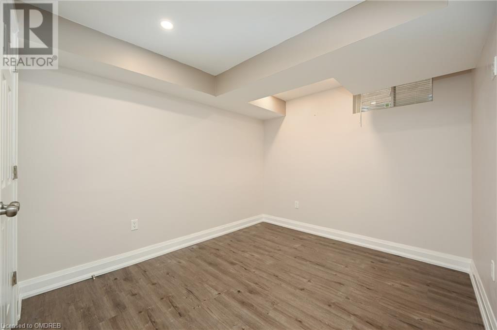 3396 Liptay Avenue, Oakville, Ontario  L6M 0M8 - Photo 33 - 40683113