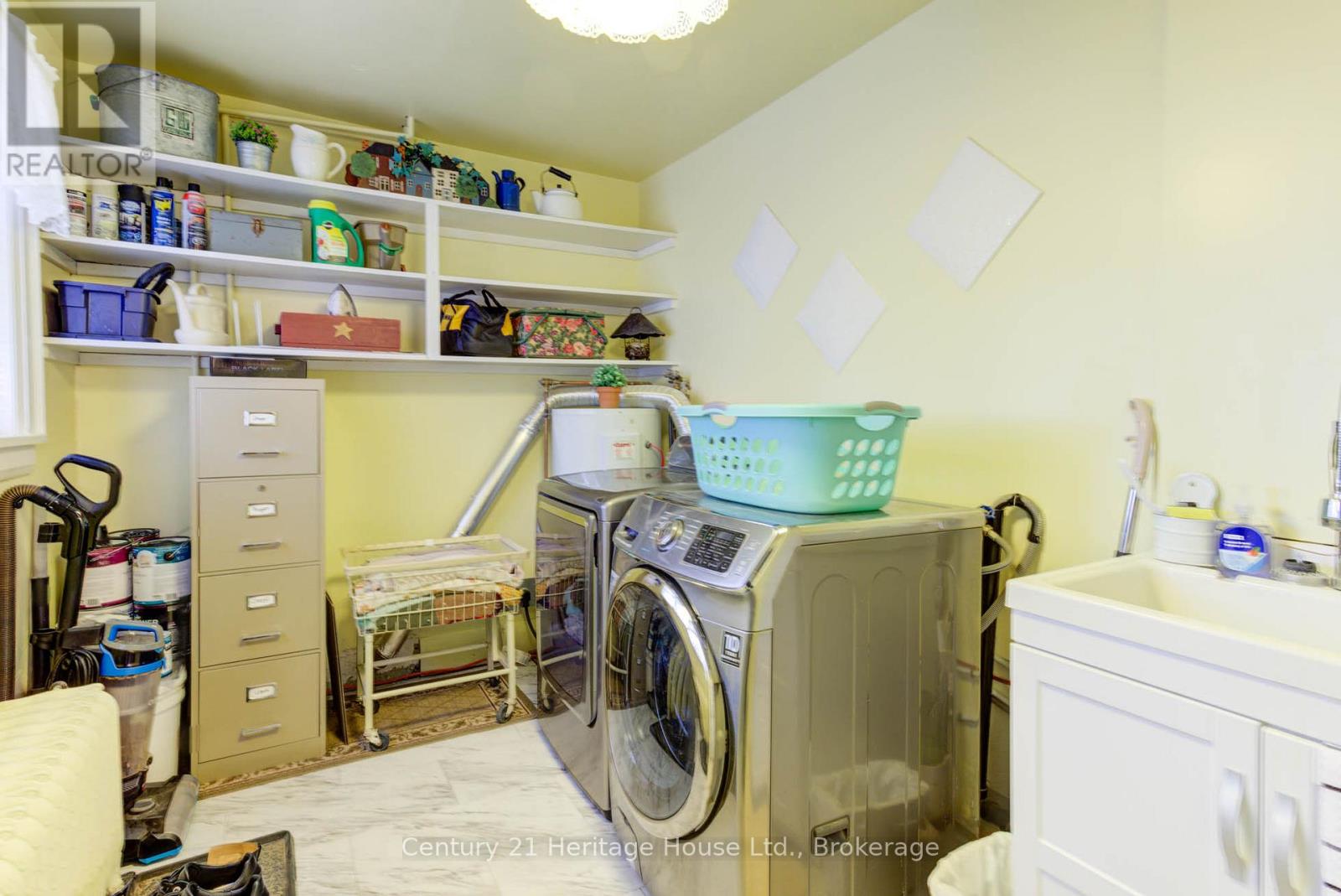 397 Lambton Street W, West Grey, Ontario  N0G 1R0 - Photo 26 - X11894105