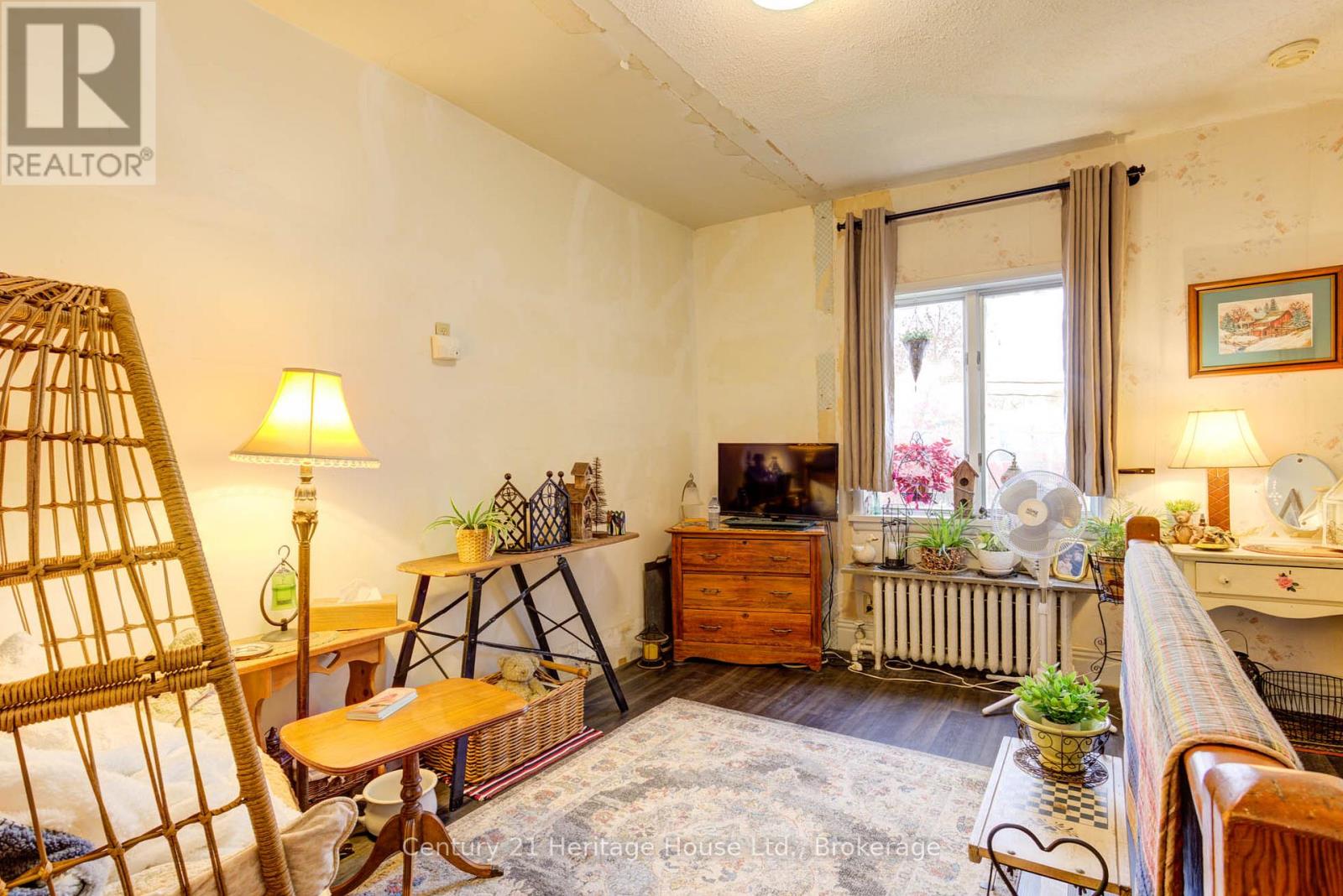 397 Lambton Street W, West Grey, Ontario  N0G 1R0 - Photo 32 - X11894105