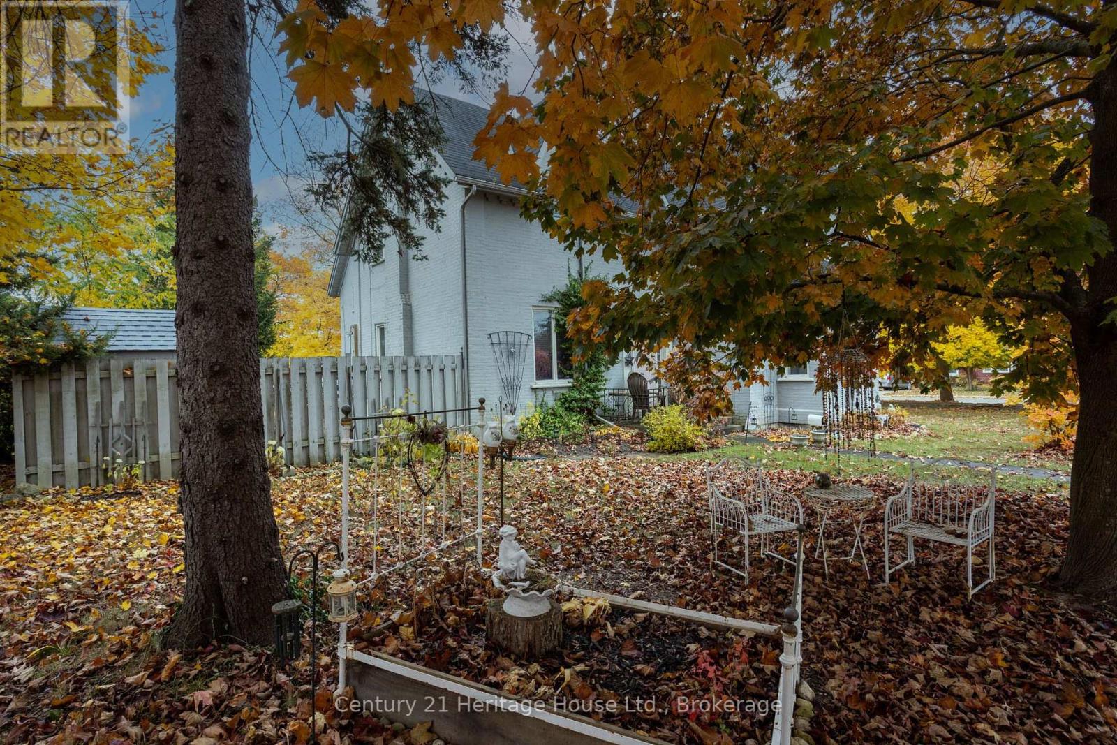 397 Lambton Street W, West Grey, Ontario  N0G 1R0 - Photo 37 - X11894105