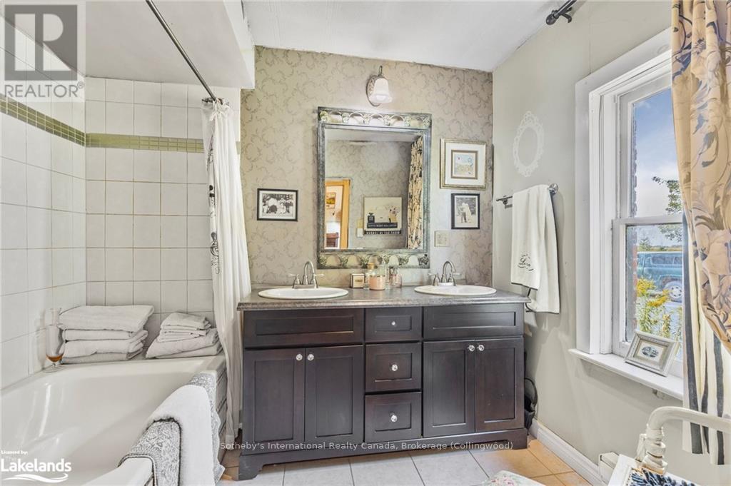 11162 County Road 10, Clearview, Ontario  L0M 1S0 - Photo 20 - S10439915