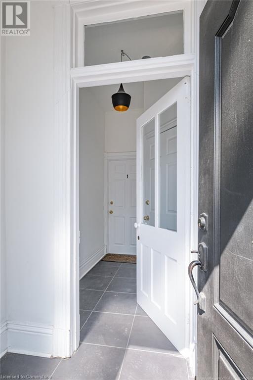 132 Caroline Street Unit# 1, Hamilton, Ontario  L8P 3K8 - Photo 12 - 40676895