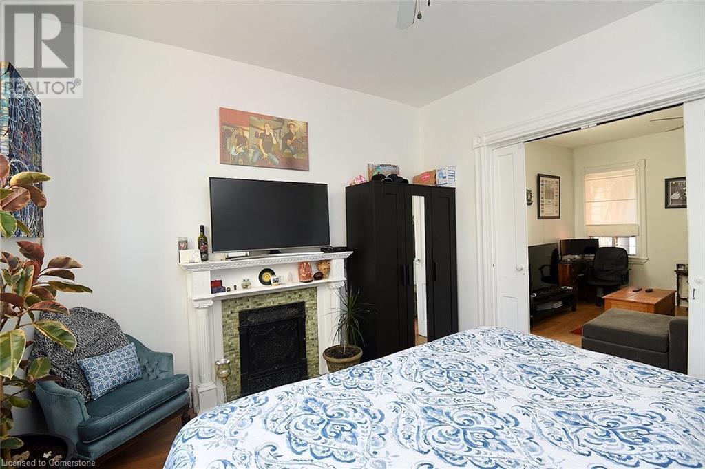 132 Caroline Street Unit# 1, Hamilton, Ontario  L8P 3K8 - Photo 8 - 40676895