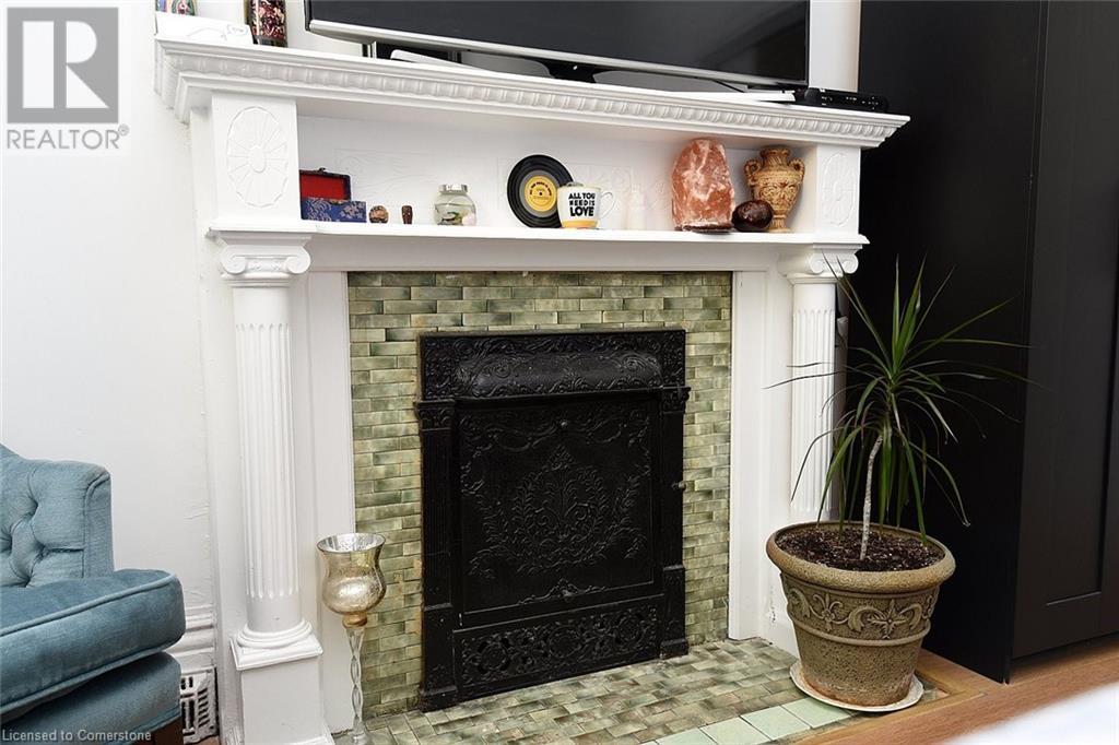 132 Caroline Street Unit# 1, Hamilton, Ontario  L8P 3K8 - Photo 19 - 40676895