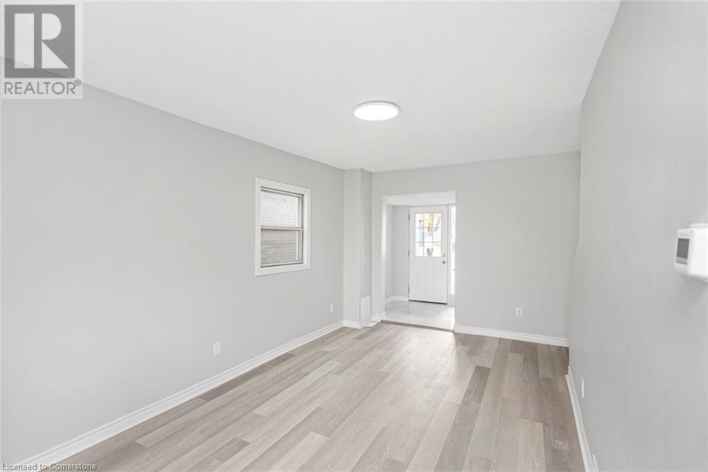 333 Britannia Avenue, Hamilton, Ontario  L8H 1Y4 - Photo 8 - 40672284