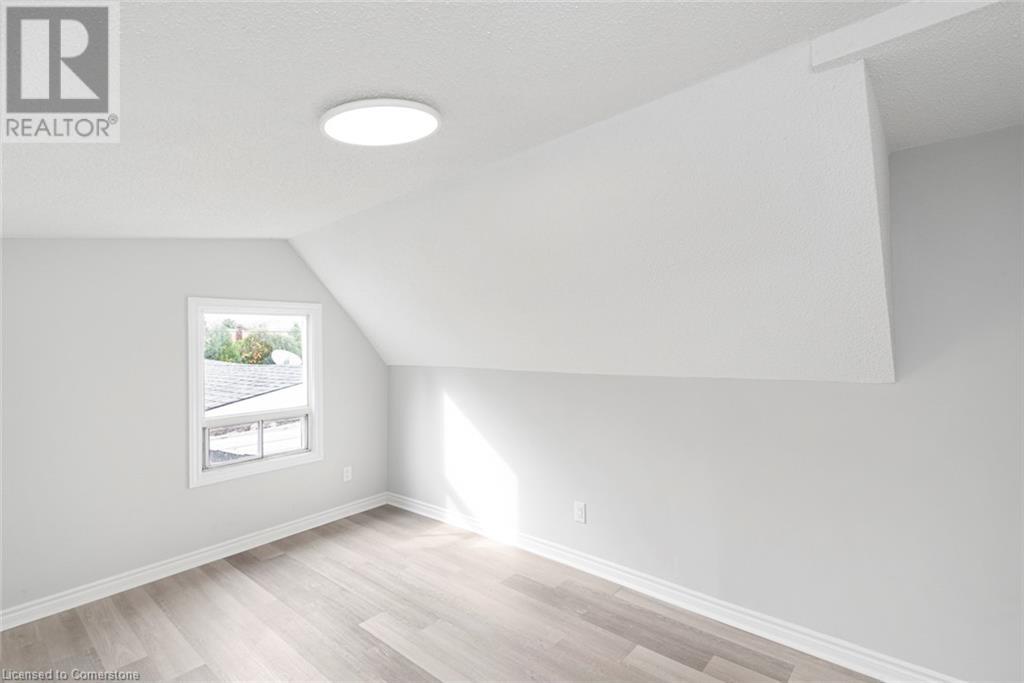 333 Britannia Avenue, Hamilton, Ontario  L8H 1Y4 - Photo 26 - 40672284