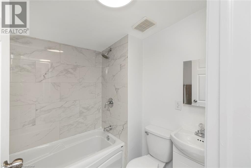 333 Britannia Avenue, Hamilton, Ontario  L8H 1Y4 - Photo 32 - 40672284