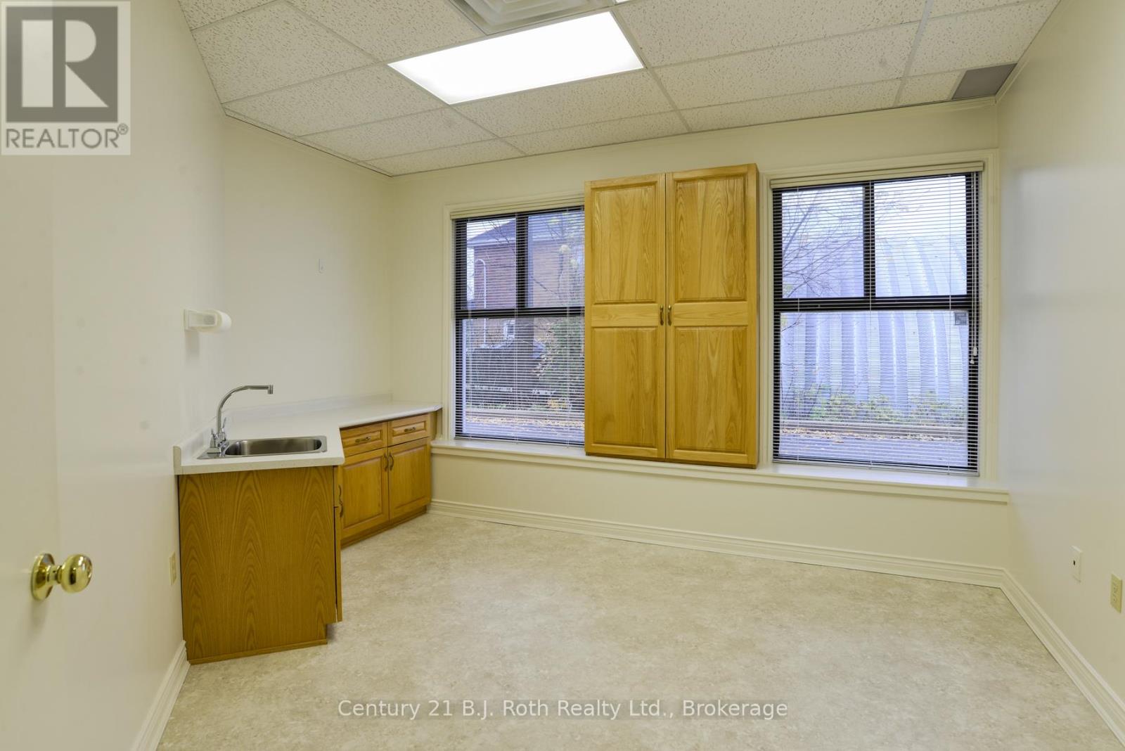 Unit# 7 - 241 Brock Street, Gravenhurst, Ontario  P1P 1H4 - Photo 9 - X11894156