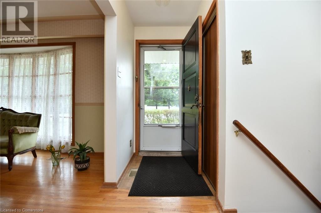 1036 Gallagher Road, Burlington, Ontario  L7T 2M6 - Photo 6 - XH4202886