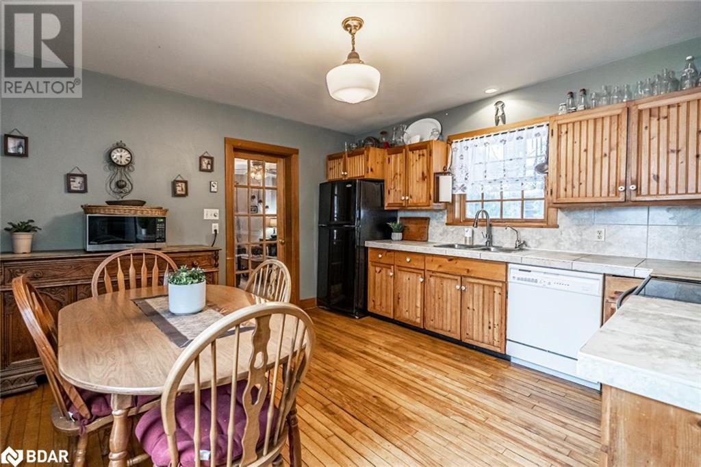 1016 Manson Lane, Severn Bridge, Ontario  P0E 1N0 - Photo 3 - 40682151